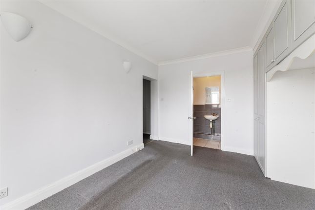 Flat for sale in Woodford House, Woodford Road, South Woodford