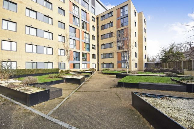 Flat for sale in The Icon, Southernhay, Basildon