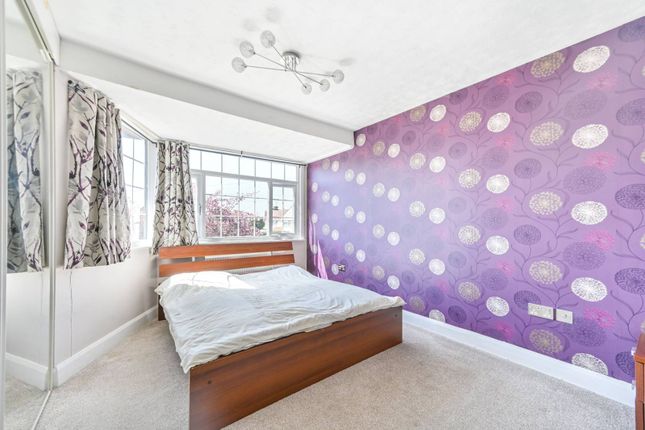 Mildenhall Road, Slough photo 4