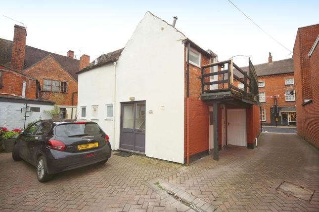 Thumbnail Flat for sale in 1 Swan Court, Alcester, Warwickshire