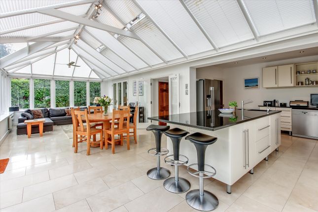 26, Dornden Drive, Tunbridge Wells photo 4