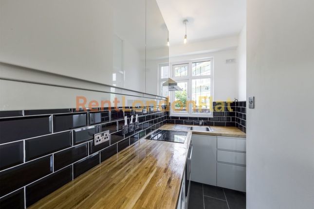 Tudor Close, Brixton Hills photo 2