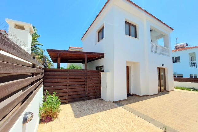 Villa for sale in Ayia Triada, Famagusta, Cyprus