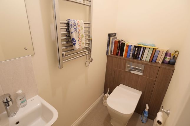 Flat for sale in West Street, Wells