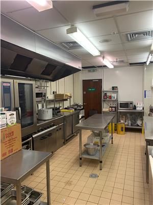 Thumbnail Restaurant/cafe to let in Catering Unit, Thornbury Leisure Centre, Thornbury Road, Thornbury, Bristol, Gloucestershire