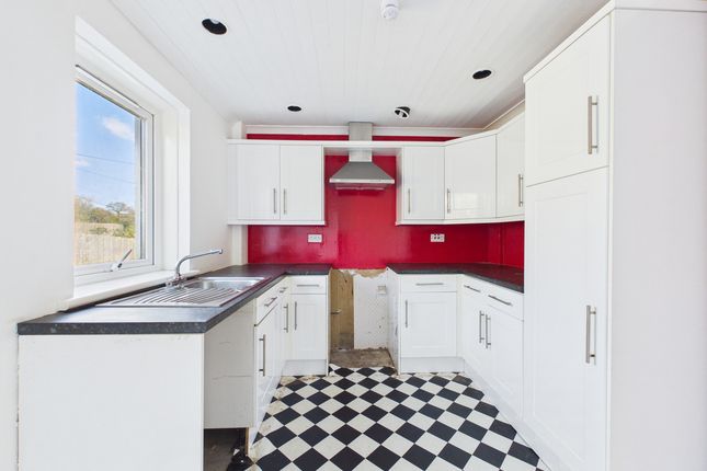 14, Hutchison Drive, Darvel photo 4