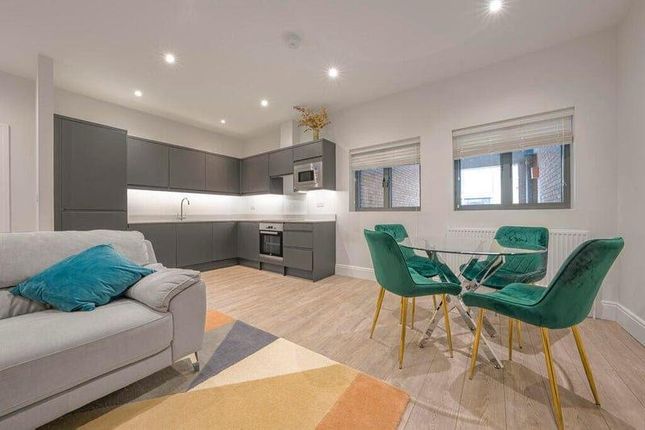 2-bed flat on Flat 7, 51, Belmont Road, Uxbridge, £335,000