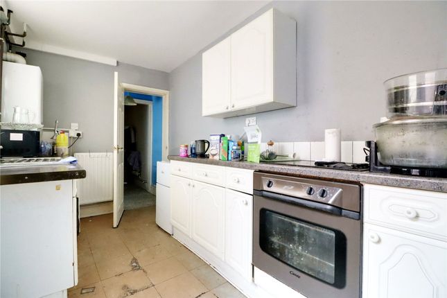 48 Cemetery Road, Scunthorpe photo 3