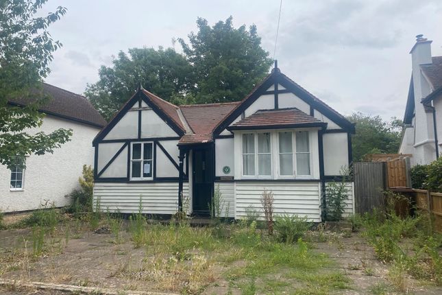 Detached bungalow for sale in 211 Icknield Way, Letchworth Garden City, Hertfordshire