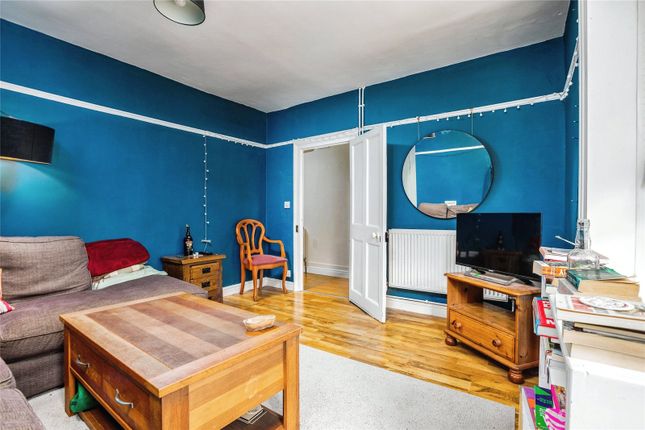 24, North Road, Cardigan photo 4