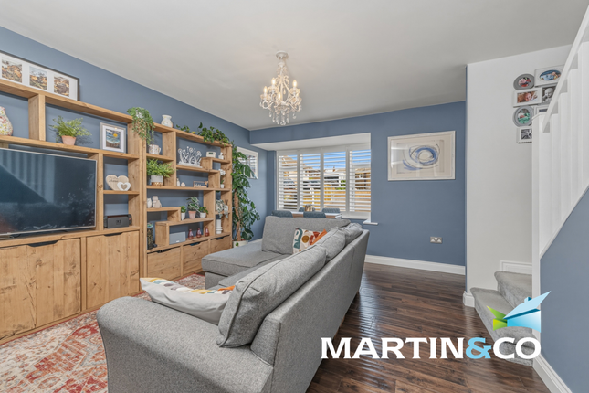 61, Hall Park Avenue, Wakefield photo 5