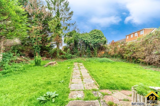 47, Moreteyne Road, Marston Moretaine, Bedford photo 3