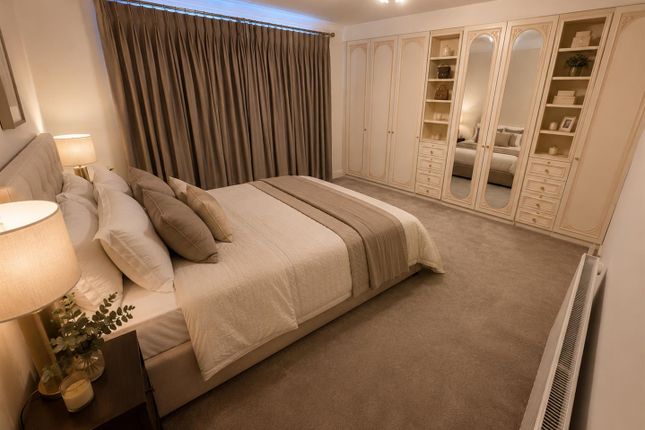 Flat 1, 64, Hendon Lane, London photo 4