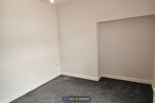 B St Johns Crescent Upstairs Flat, Darlington photo 5