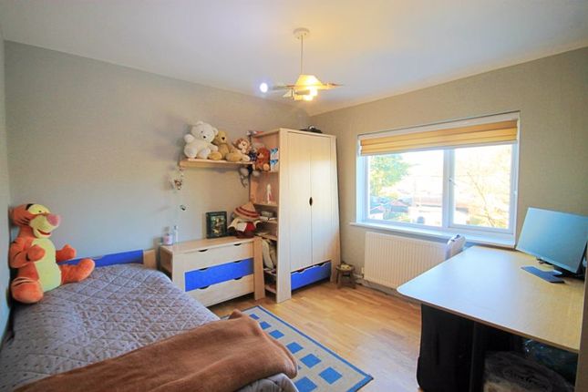 Terraced house for sale in Barmouth Avenue, Perivale, Greenford