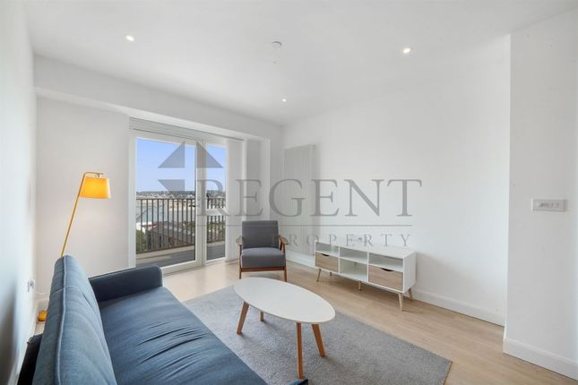104, Galleria House, London photo 4