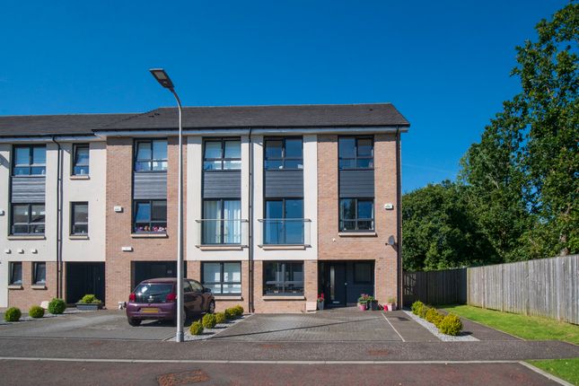 Thumbnail End terrace house for sale in Bright Close, Bearsden, Glasgow