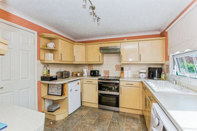 33, Fenland Village, Osborne Road, Wisbech photo 3