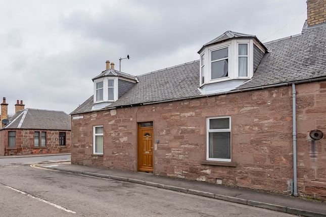 Thumbnail Terraced house for sale in Castle Street, Blairgowrie