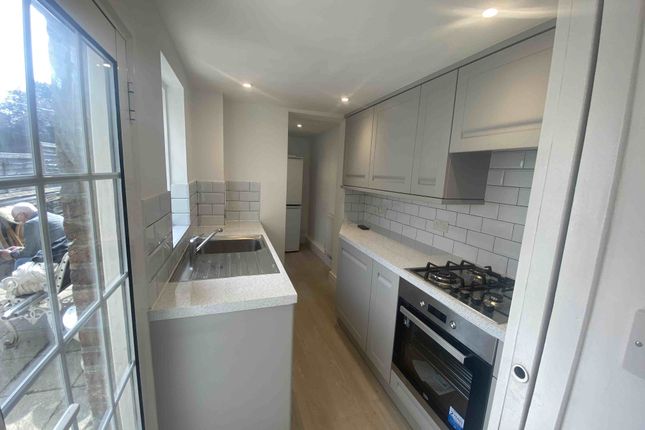 52, Park Road, Bushey photo 5
