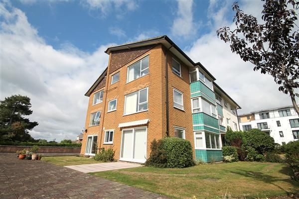 Thumbnail Flat to rent in Seldown Court, Poole, Dorset