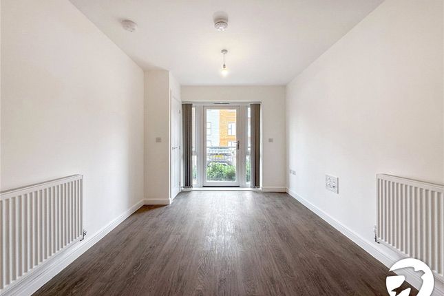 Flat 1, Whitley Court, 3, Abbey Wood Road, West Malling photo 2