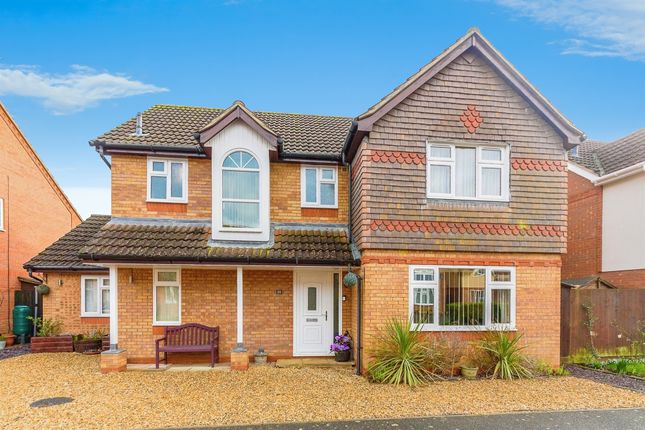 Thumbnail Detached house for sale in Tennyson Drive, Bourne