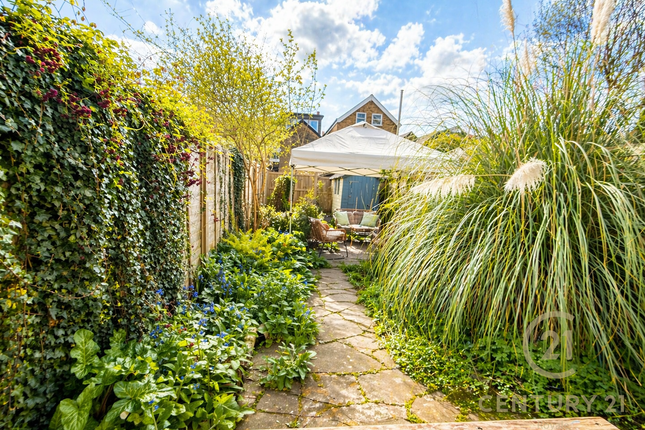 22, Bearfield Road, KINGSTON UPON THAMES photo 5