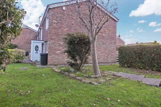 37, College Road, Ashington photo 2