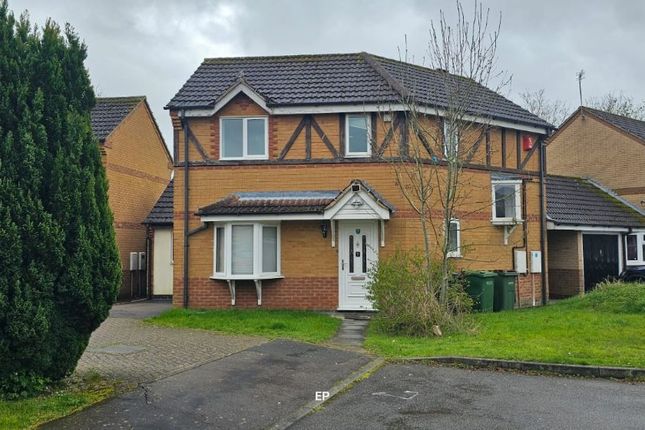 Detached house to rent in Norman Court, Oadby, Leicester