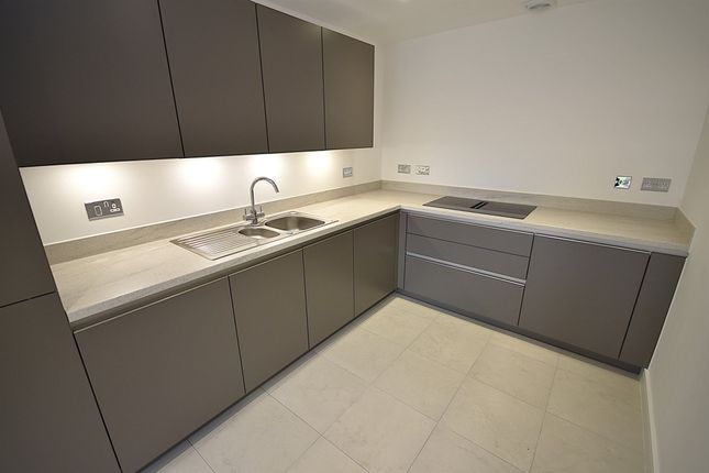 46 Knotting Road, Macclesfield photo 4