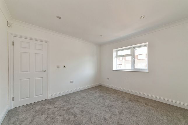 End terrace house for sale in Beethoven Road, Elstree, Borehamwood