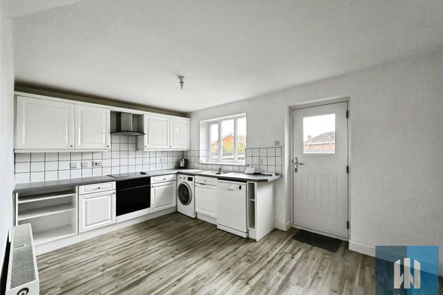 57, Gleneagles Way, Huddersfield photo 2