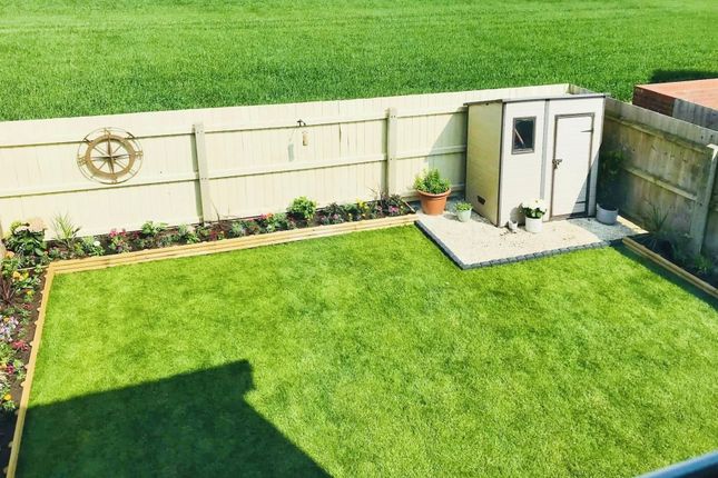 39, Wesley Road, Cherry Willngham photo 4