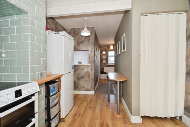 1, Sylvia Road, Dronfield photo 4