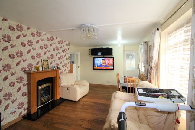Thumbnail Flat for sale in The Broadway, Southall