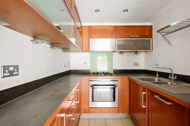 Building, 47,Flat 14, Marlborough Road, London photo 4