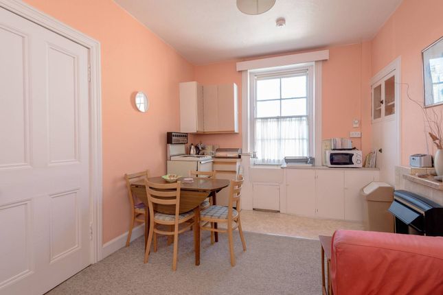 4E, Market Place, North Berwick photo 3