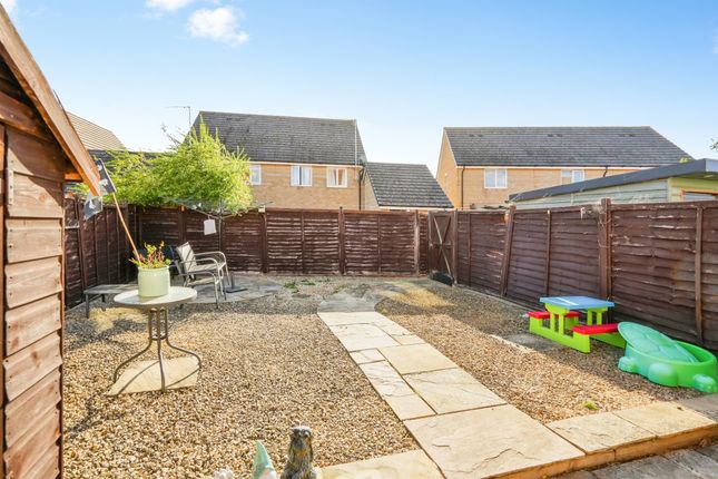 5, Maple Road, Didcot photo 4