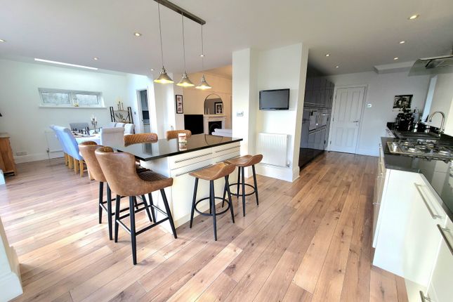 95, Cherry Grove, Swansea photo 4
