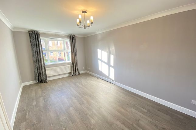72 Coleridge Crescent, Killay photo 3