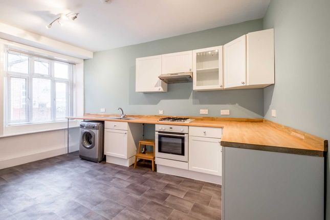 Terraced house to rent in Victoria Road, Meltham