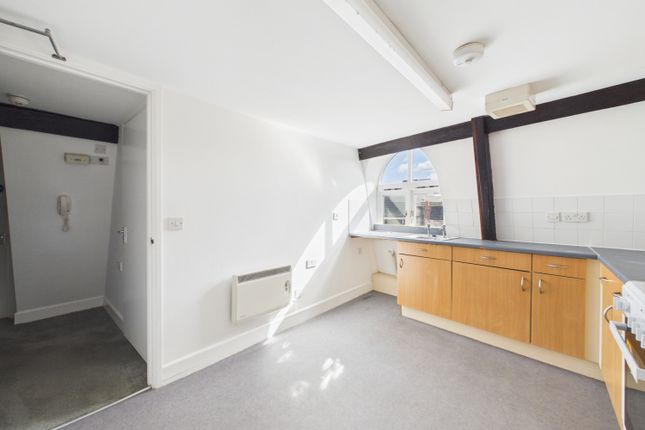 Flat 6, Kendrick House, Kendrick Lane, Stroud photo 2