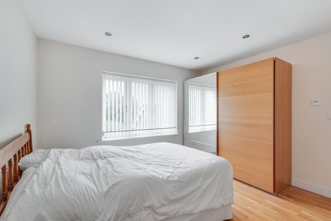 Bedroom 2_2.Jpeg