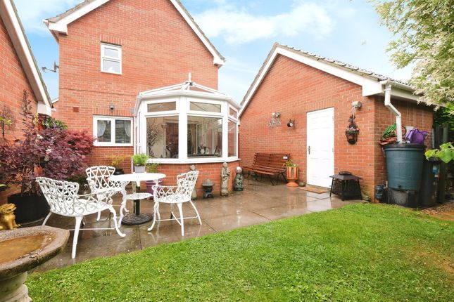 22, Cornpoppy Avenue, Monmouth photo 2