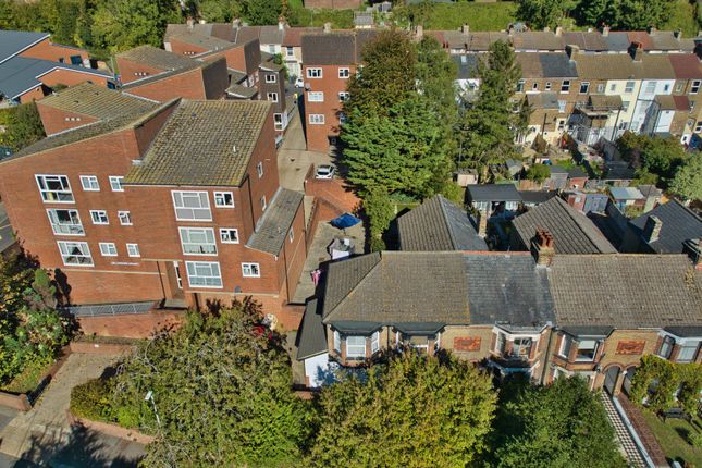 4-bed terraced on 53, Buckland Avenue, Kent, £350,000
