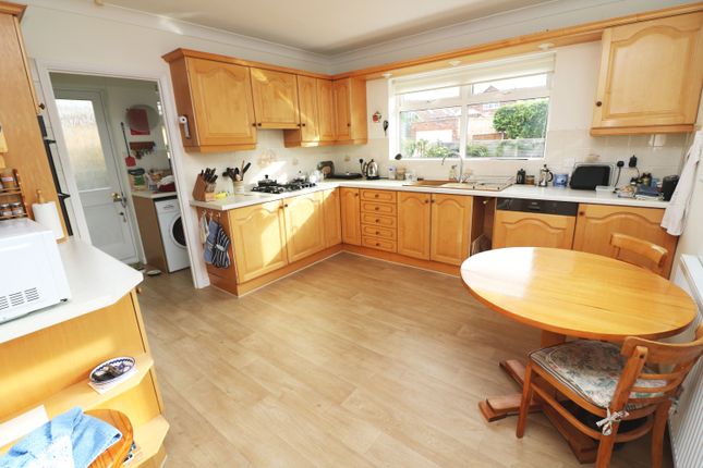 Bungalow for sale in Thames Side, Staines-Upon-Thames, Surrey