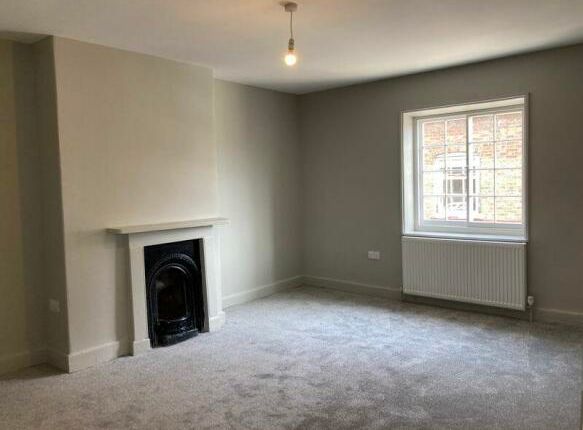 6, Lindsey Court, Horncastle photo 2