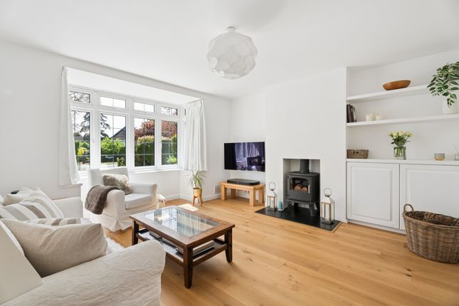 35 Stanley Hill Avenue, Amersham photo 3