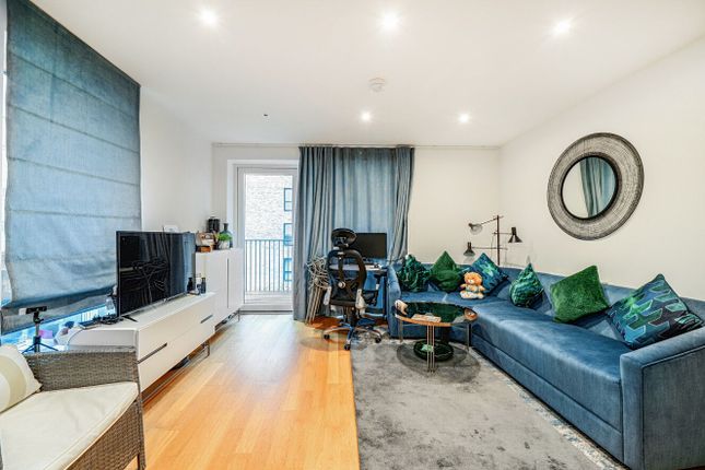 1-bed flat on Newell House, Southall, £145,000